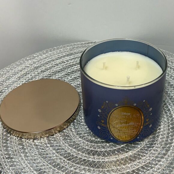 BBW Disney Princess Cinderella 3 Wick Scented Candle NWT - Picture 2 of 4
